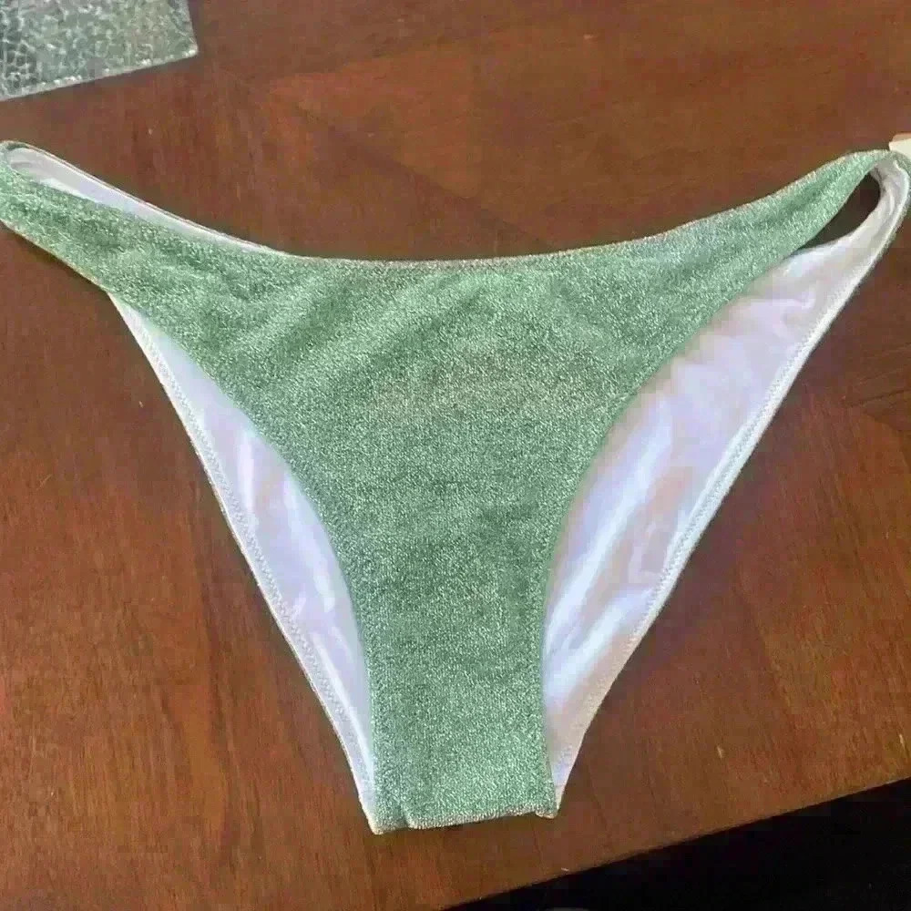 NWT Pink bikini bottoms